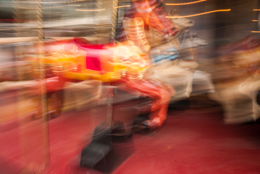 Blur;Carousel;Games;Horses;Kaleidos;Kaleidos-images;Leisures;Merry-go-round;Movement;Paris;Tarek-Charara